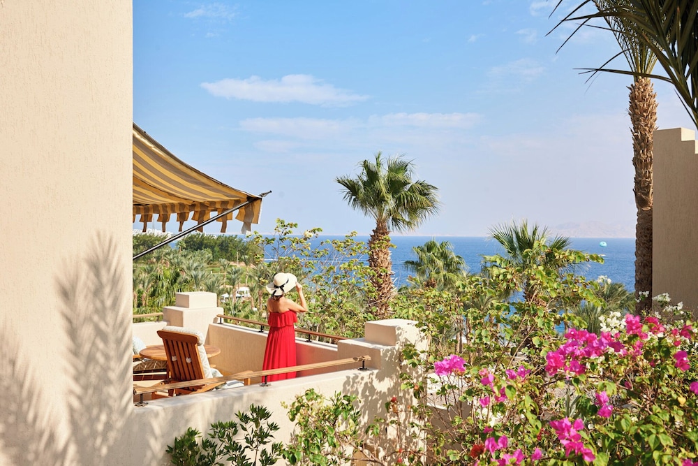 Four Seasons Resort Sharm EL Sheikh — Hotel building in Sharm El Sheikh, South Sinai