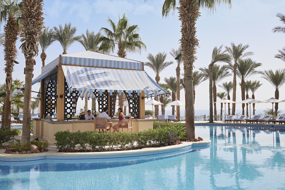 Four Seasons Resort Sharm EL Sheikh — Restaurant & bars in Sharm El Sheikh, South Sinai