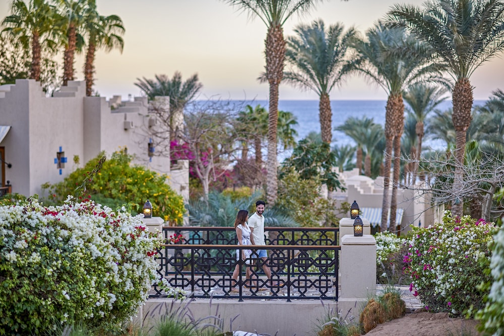 Four Seasons Resort Sharm EL Sheikh — Hotel building in Sharm El Sheikh, South Sinai