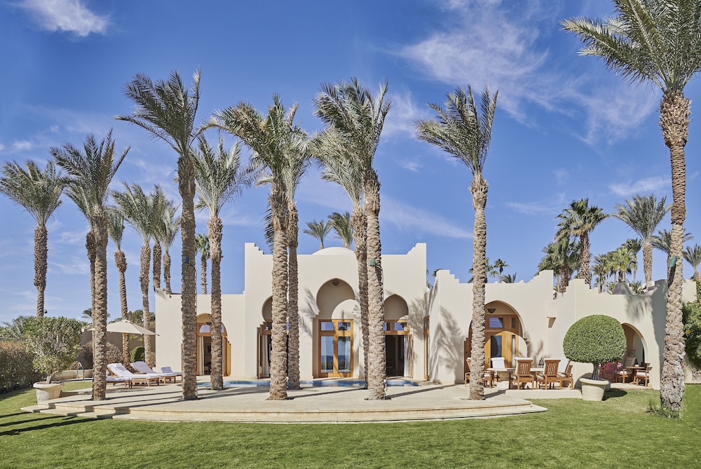 Four Seasons Resort Sharm EL Sheikh — Hotel building in Sharm El Sheikh, South Sinai