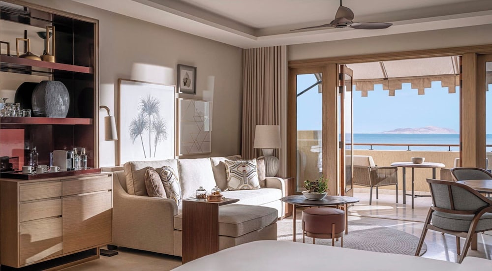 Four Seasons Resort Sharm EL Sheikh — Hotel rooms in Sharm El Sheikh, South Sinai