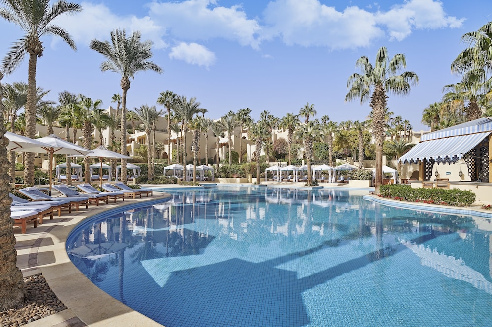 Four Seasons Resort Sharm EL Sheikh — Swimming pool in Sharm El Sheikh, South Sinai