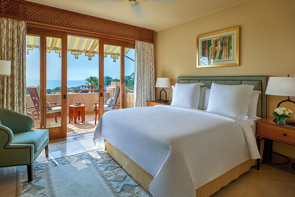Four Seasons Resort Sharm EL Sheikh — Hotel rooms in Sharm El Sheikh, South Sinai