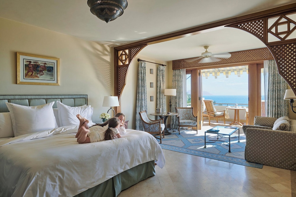Four Seasons Resort Sharm EL Sheikh — Hotel rooms in Sharm El Sheikh, South Sinai