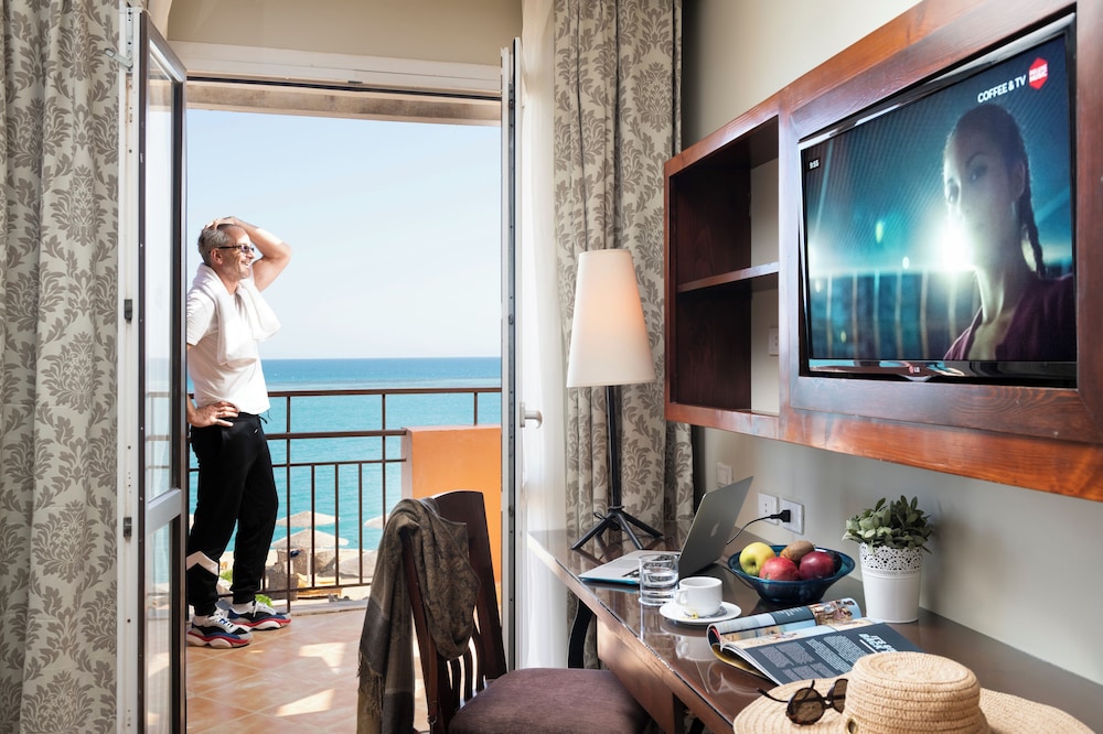 Three Corners Ocean View Hotel Prestige - Adults Only — Hotel rooms in El Gouna, Red Sea