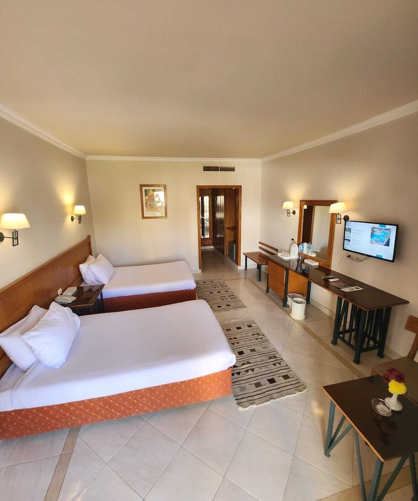 Regina Resort & Aqua Park Hurghada — Rooms in Hurghada, Red Sea