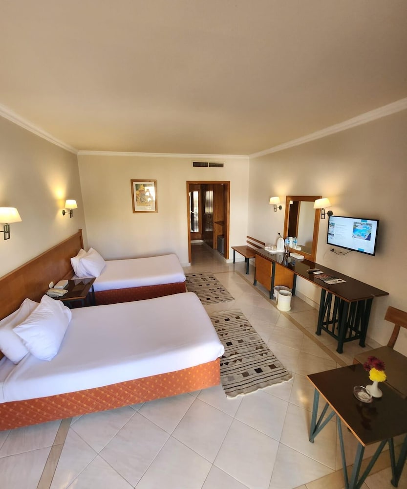 Regina Resort & Aqua Park Hurghada — Rooms in Hurghada, Red Sea