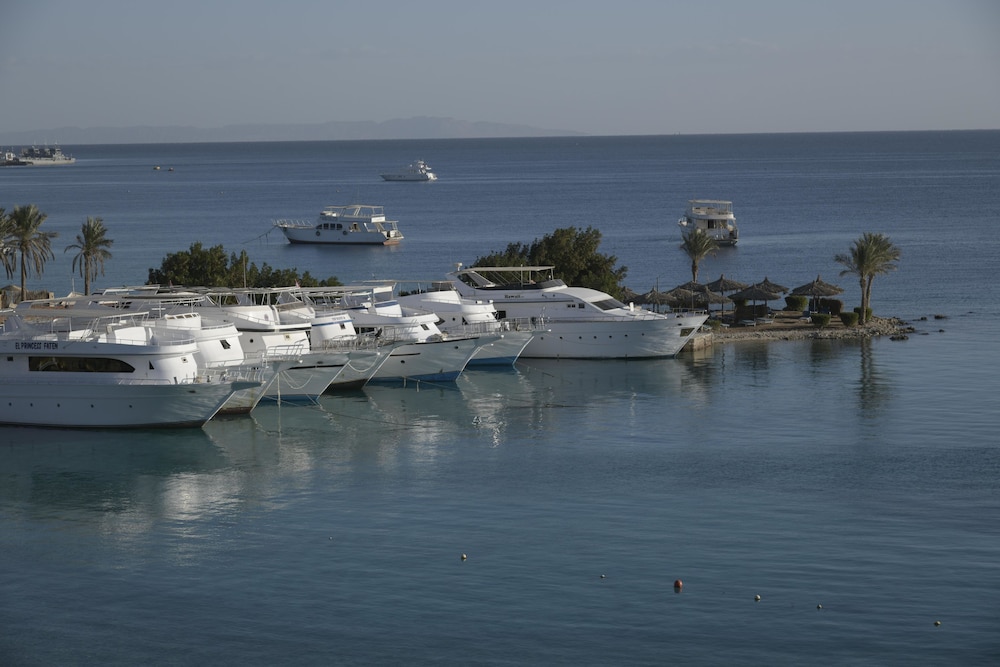 Regina Resort & Aqua Park Hurghada — Outdoor in Hurghada, Red Sea