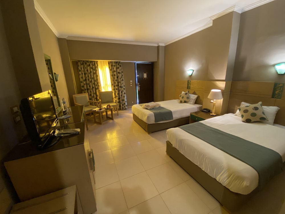 Regina Resort & Aqua Park Hurghada — Rooms in Hurghada, Red Sea
