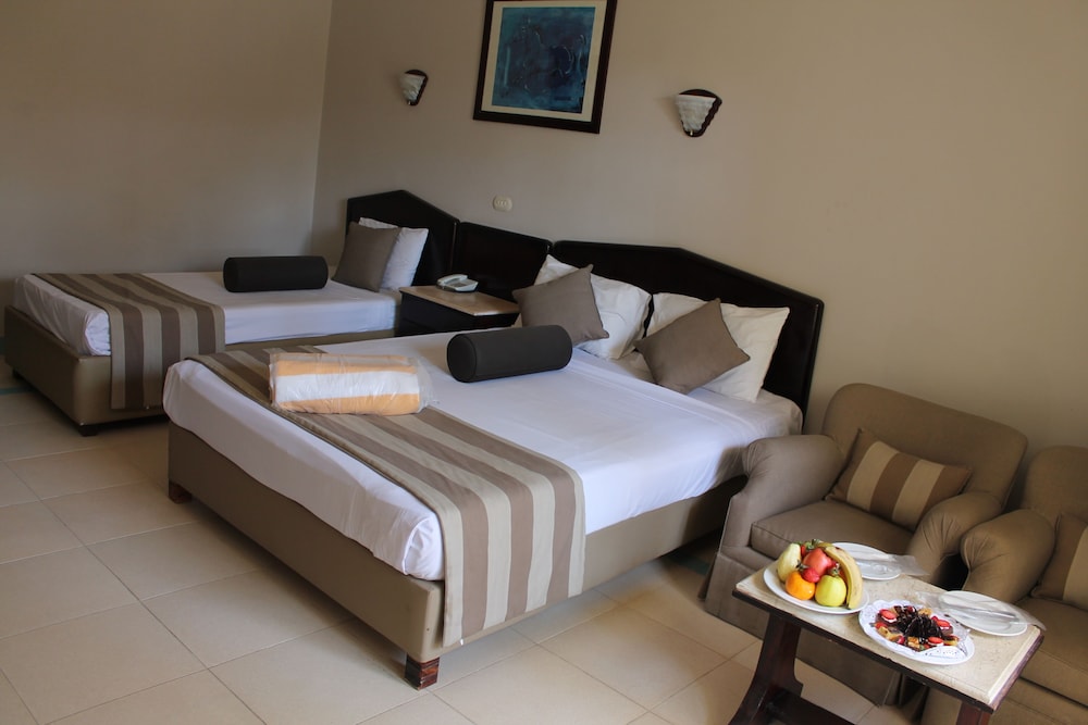 Regina Resort & Aqua Park Hurghada — Rooms in Hurghada, Red Sea
