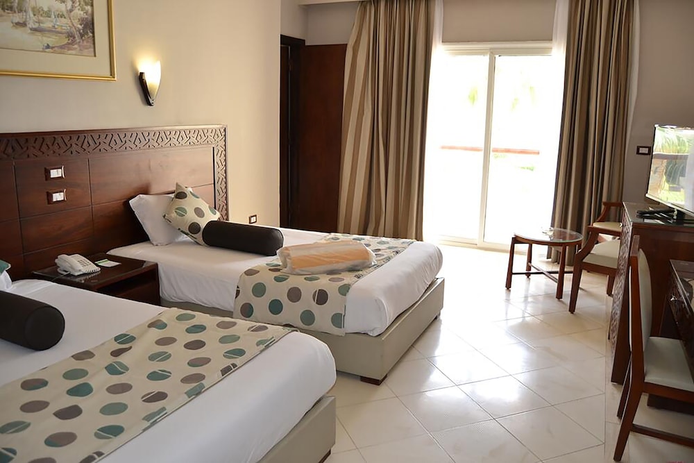 Regina Resort & Aqua Park Hurghada — Rooms in Hurghada, Red Sea