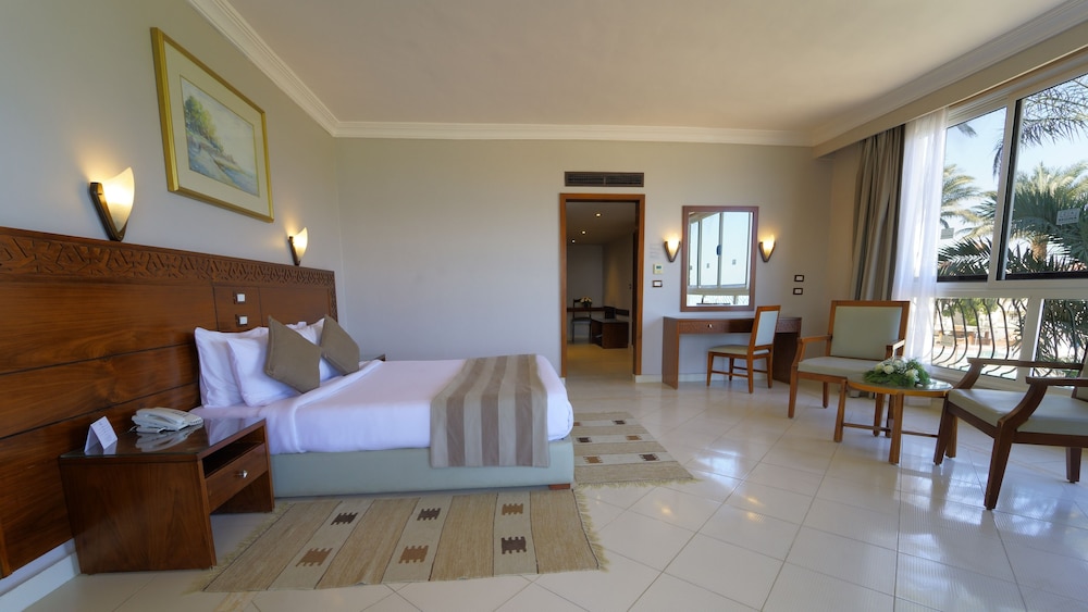 Regina Resort & Aqua Park Hurghada — Rooms in Hurghada, Red Sea