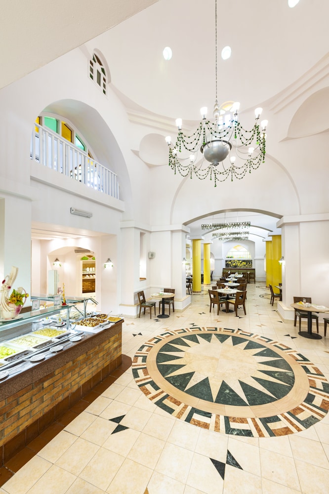Three Corners Rihana Resort — Restaurant & bars in El Gouna, Red Sea