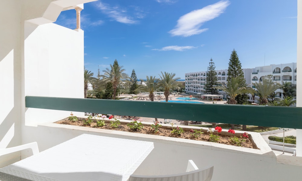 El Mouradi Palace — Rooms in Port El Kantaoui