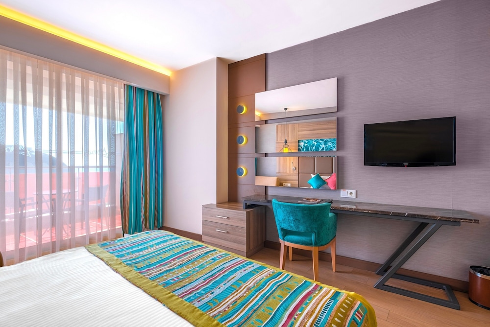 Long Beach Alanya - Ultra All Inclusive — Rooms in Alanya