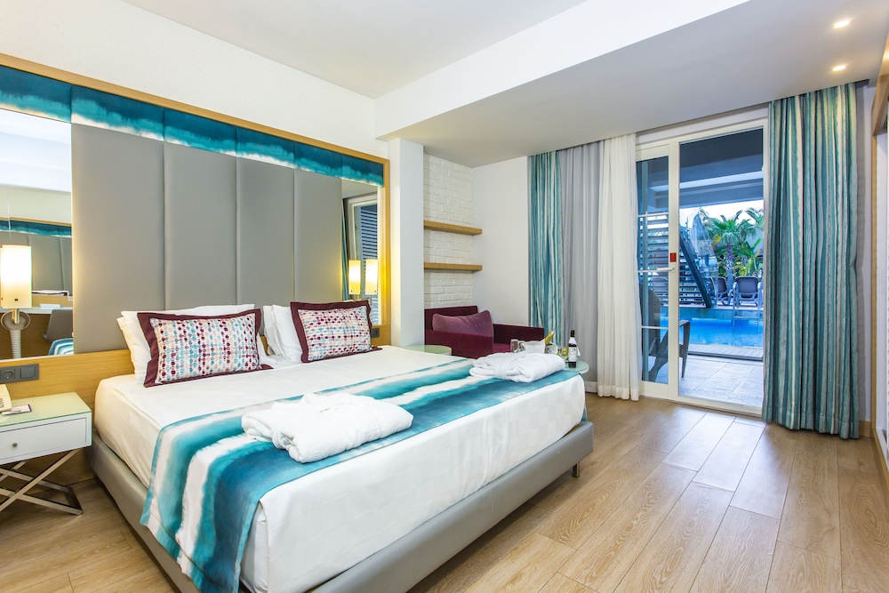 Long Beach Alanya - Ultra All Inclusive — Rooms in Alanya