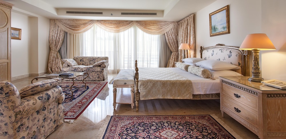 Pickalbatros Golf Beach Resort - All Inclusive — Hotel rooms in Sharm El Sheikh, Red Sea