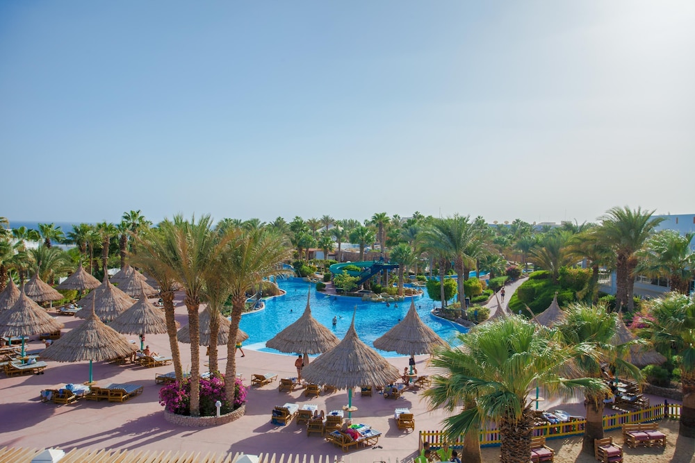 Pickalbatros Golf Beach Resort - All Inclusive — Main photo in Sharm El Sheikh, Red Sea