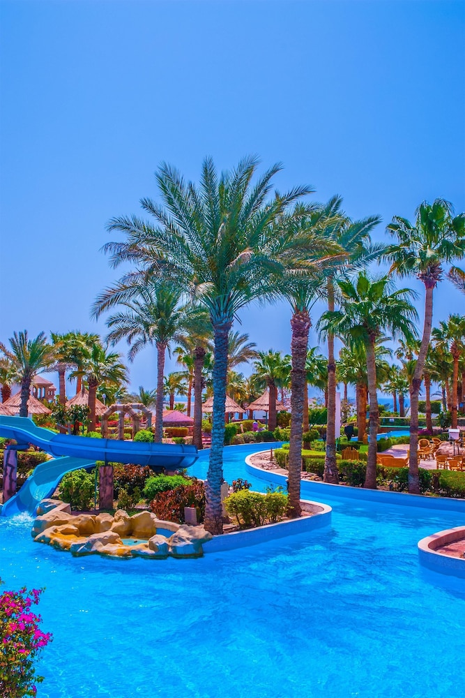 Pickalbatros Golf Beach Resort - All Inclusive — Swimming pool in Sharm El Sheikh, Red Sea