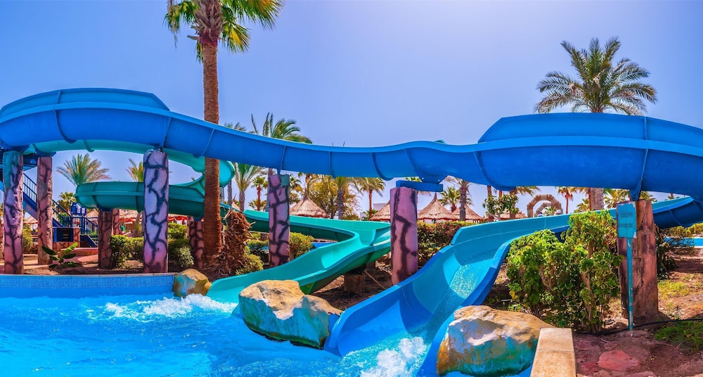 Pickalbatros Golf Beach Resort - All Inclusive — Swimming pool in Sharm El Sheikh, Red Sea