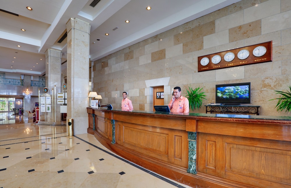 Pickalbatros Golf Beach Resort - All Inclusive — Hotel building in Sharm El Sheikh, Red Sea