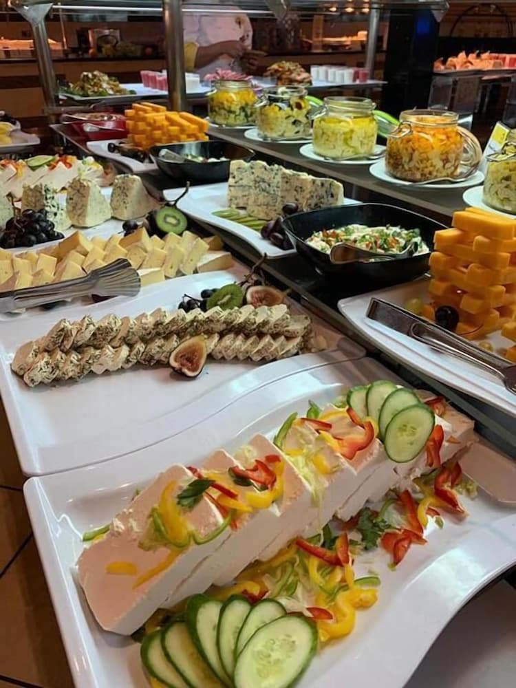 TUI MAGIC LIFE KALAWY - All inclusive — Restaurant & bars in El Quseir, Red Sea