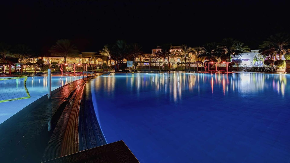 TUI MAGIC LIFE KALAWY - All inclusive — Swimming pool in El Quseir, Red Sea