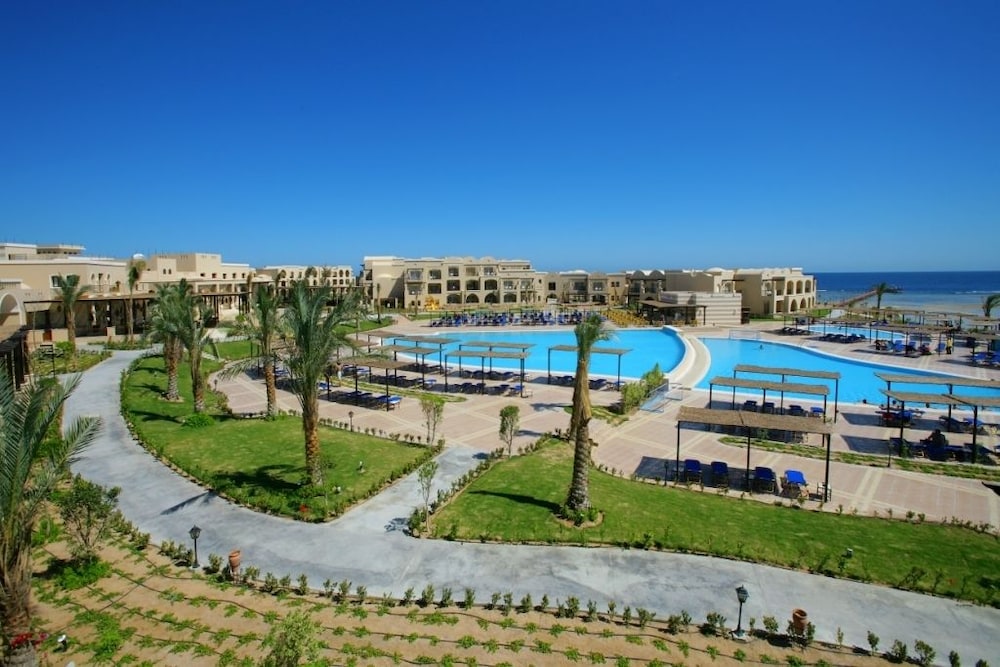 TUI MAGIC LIFE KALAWY - All inclusive — Swimming pool in El Quseir, Red Sea