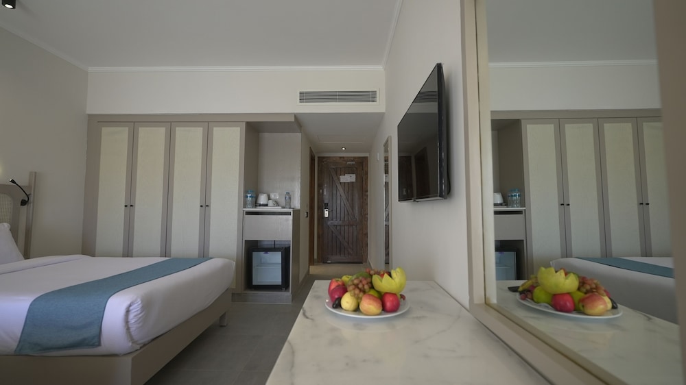Sunny Days Palma De Mirette Resorts & Spa - All inclusive — Hotel rooms in Hurghada, Red Sea