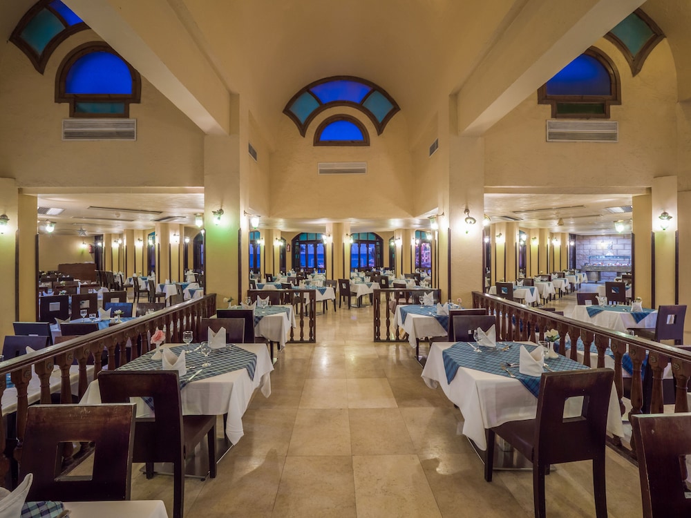 Sunny Days Palma De Mirette Resorts & Spa - All inclusive — Restaurant & bars in Hurghada, Red Sea