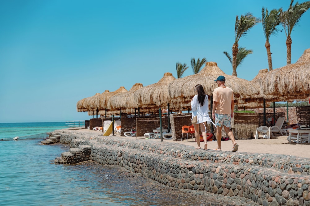 Sunny Days Palma De Mirette Resorts & Spa - All inclusive — Beach in Hurghada, Red Sea