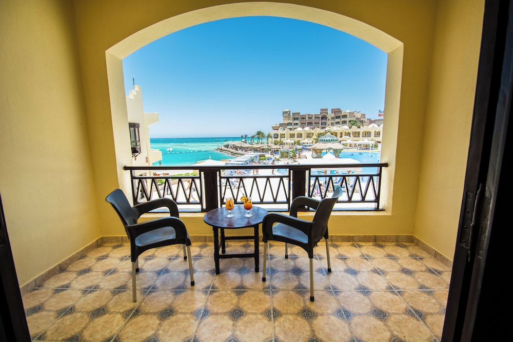 Sunny Days Palma De Mirette Resorts & Spa - All inclusive — Hotel rooms in Hurghada, Red Sea