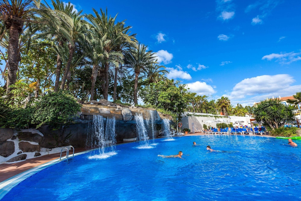 Hotel Best Tenerife — Swimming pool in Playa de las Americas, Canary Islands