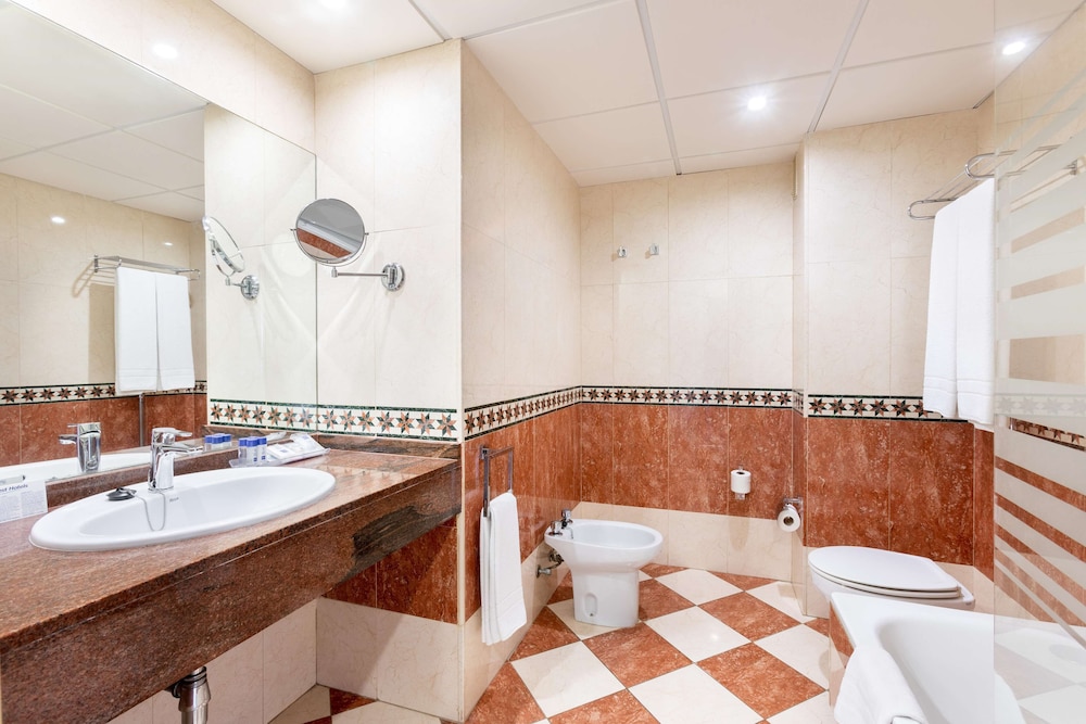 Hotel Best Tenerife — Hotel rooms in Playa de las Americas, Canary Islands