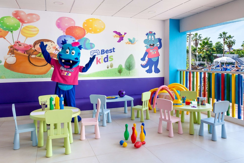 Hotel Best Tenerife — Attractions for children in Playa de las Americas, Canary Islands