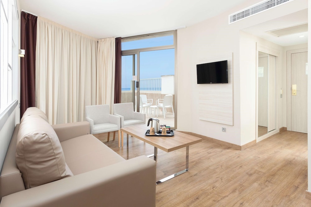 Hotel Best Tenerife — Hotel rooms in Playa de las Americas, Canary Islands