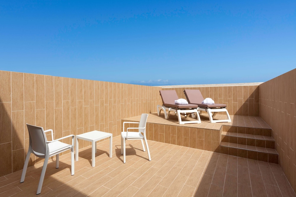 Hotel Best Tenerife — Beach in Playa de las Americas, Canary Islands