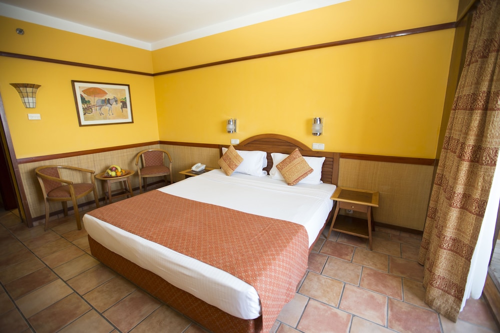 Lido Sharm Hotel Naama Bay — Hotel rooms in Sharm El Sheikh, Red Sea
