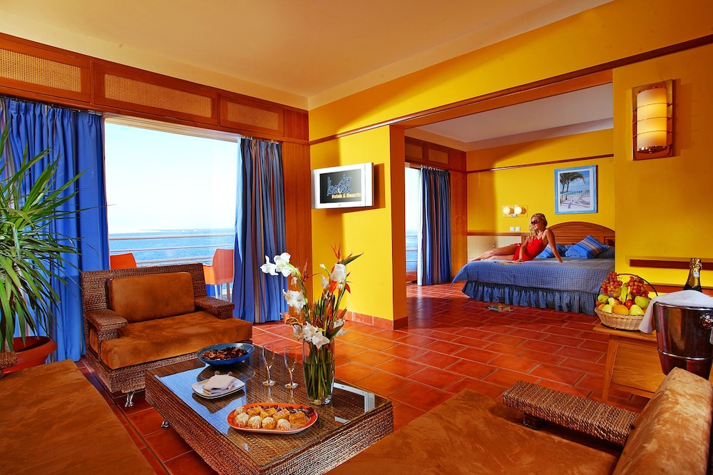 Lido Sharm Hotel Naama Bay — Hotel rooms in Sharm El Sheikh, Red Sea