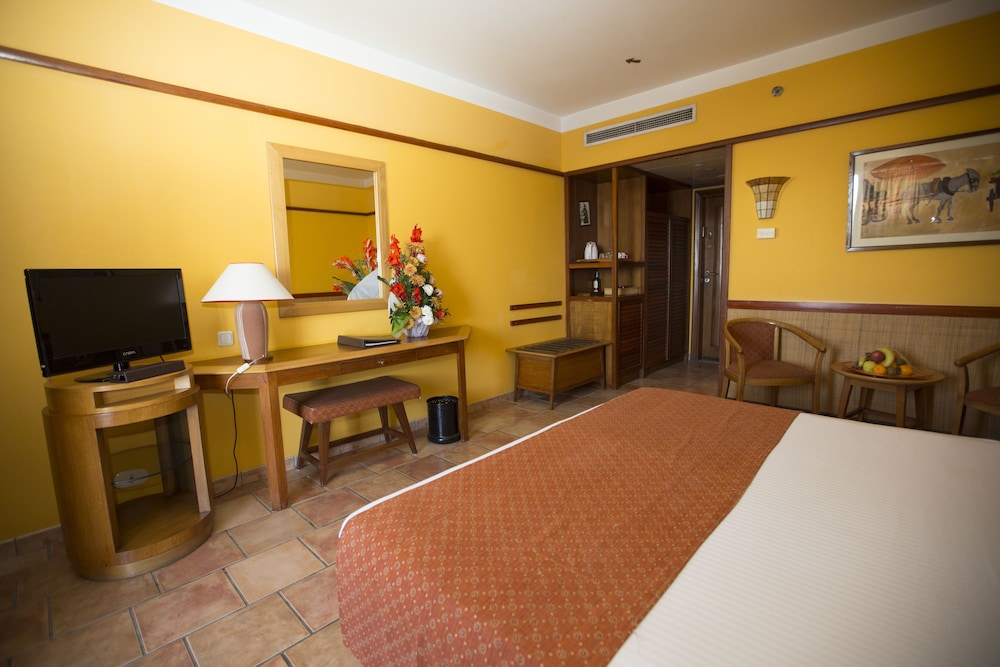 Lido Sharm Hotel Naama Bay — Hotel rooms in Sharm El Sheikh, Red Sea