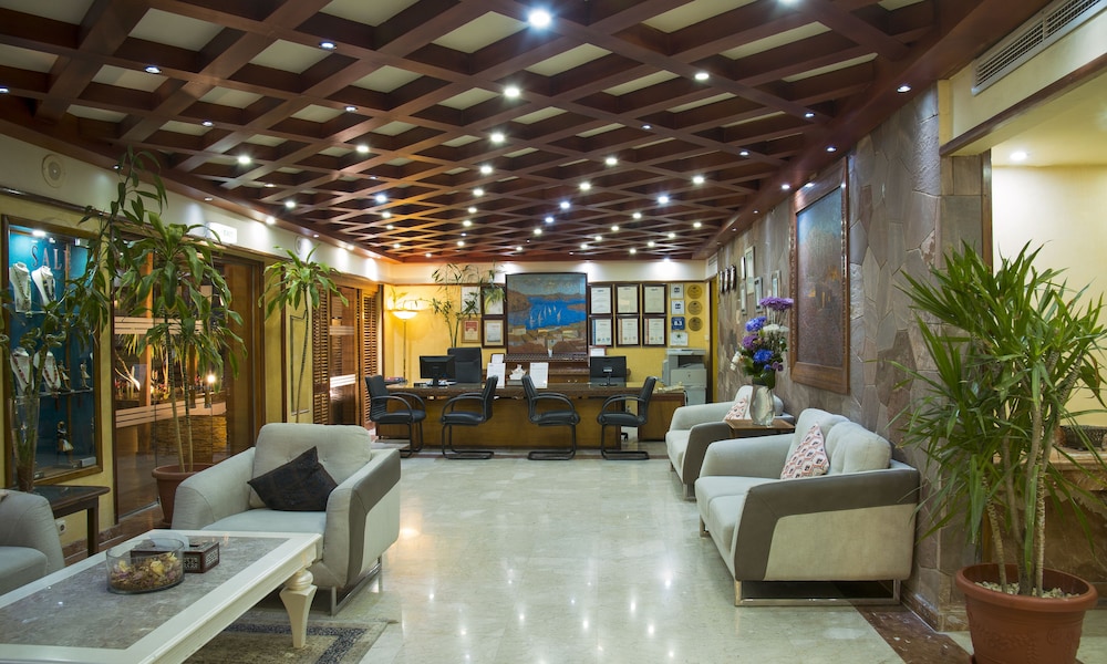 Lido Sharm Hotel Naama Bay — Hotel building in Sharm El Sheikh, Red Sea