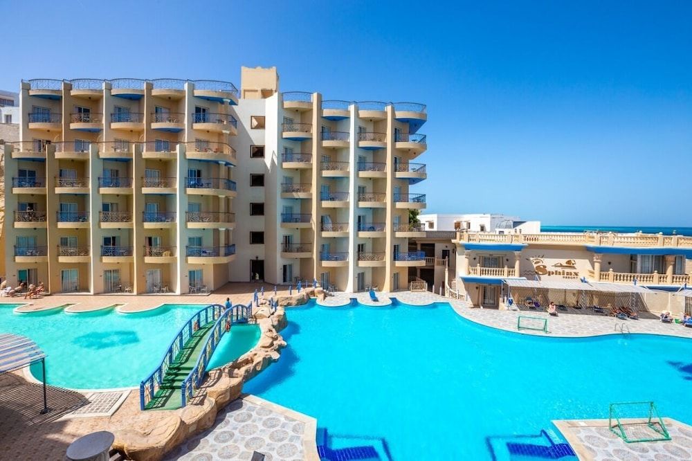 Sphinx Aqua Park Beach Resort - All Inclusive