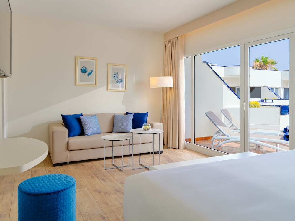 H10 Ocean Dunas - Adults Only — Hotel rooms in Corralejo, Canary Islands