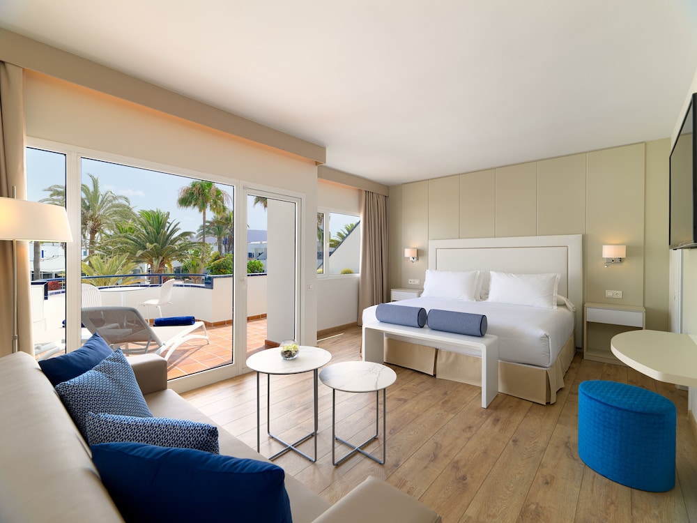 H10 Ocean Dunas - Adults Only — Hotel rooms in Corralejo, Canary Islands