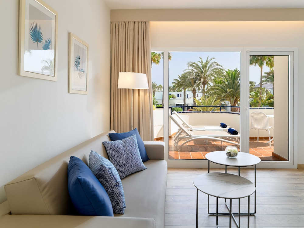 H10 Ocean Dunas - Adults Only — Hotel rooms in Corralejo, Canary Islands