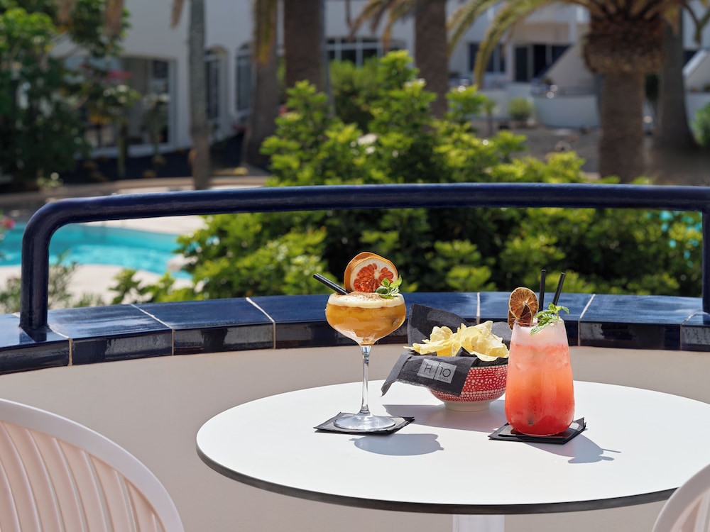 H10 Ocean Dunas - Adults Only — Restaurant & bars in Corralejo, Canary Islands