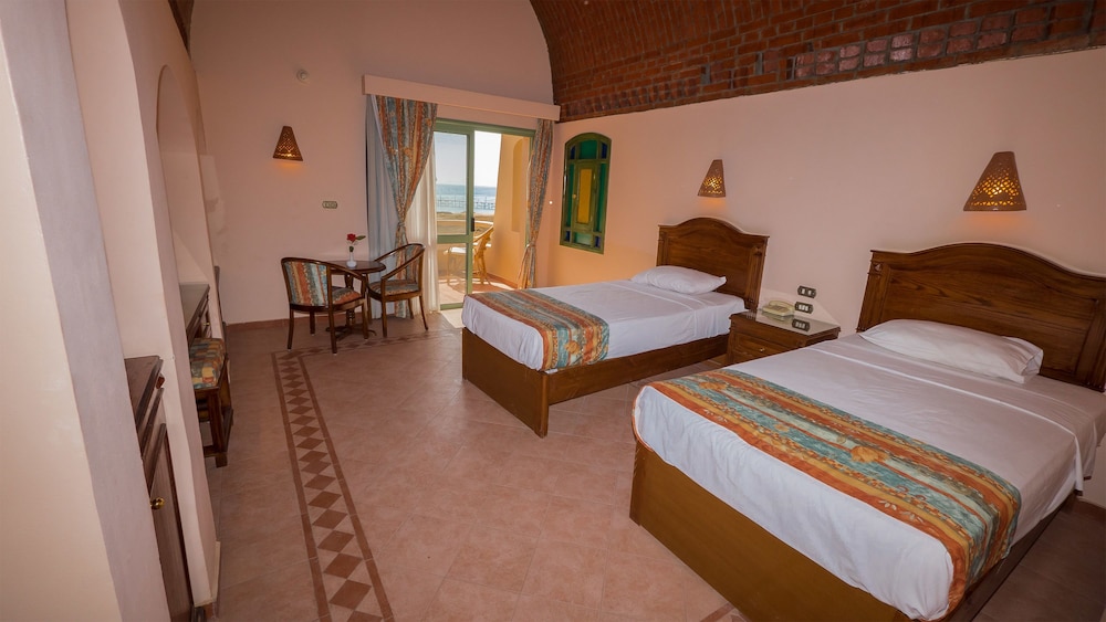 Shams Alam Beach Resort - All inclusive — Hotel rooms in Marsa Alam, Red Sea