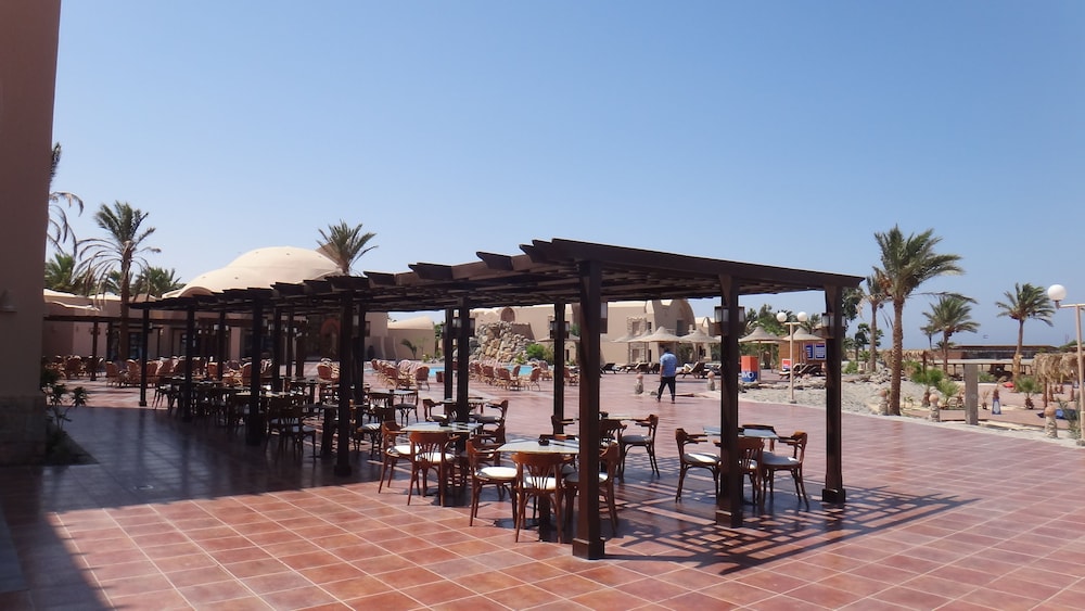 Shams Alam Beach Resort - All inclusive — Restaurant & bars in Marsa Alam, Red Sea