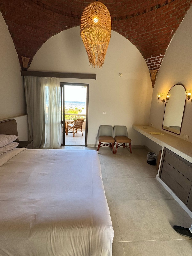 Shams Alam Beach Resort - All inclusive — Hotel rooms in Marsa Alam, Red Sea