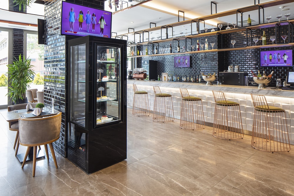 Lionel Hotel Istanbul — Restaurant & bars in Istanbul, Istanbul